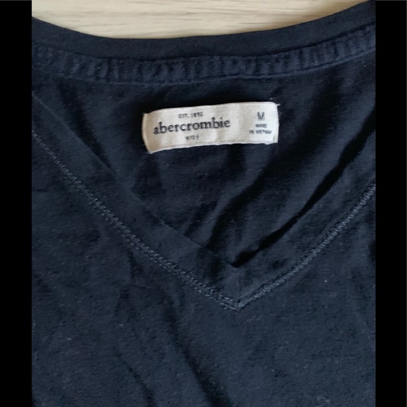 Abercrombie Kids Top - Picture 4 of 4